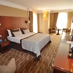 Hotel Vicenza Old Estambul