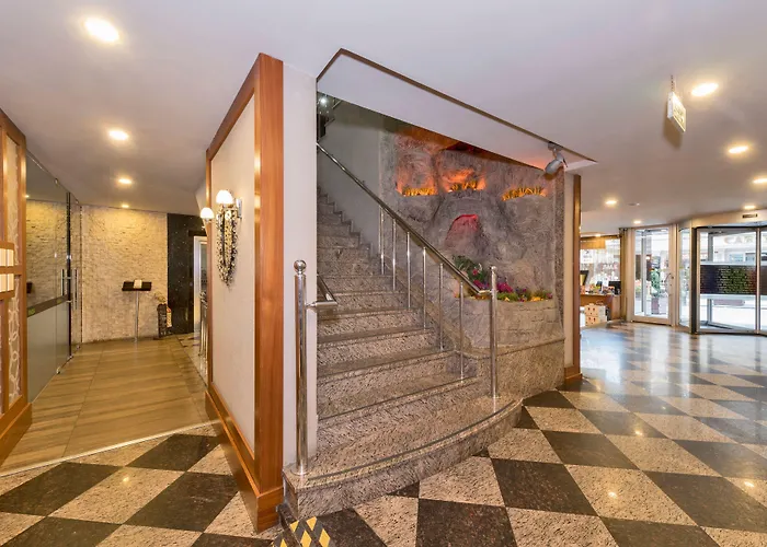 Vicenza Hotel Provincia di Istanbul